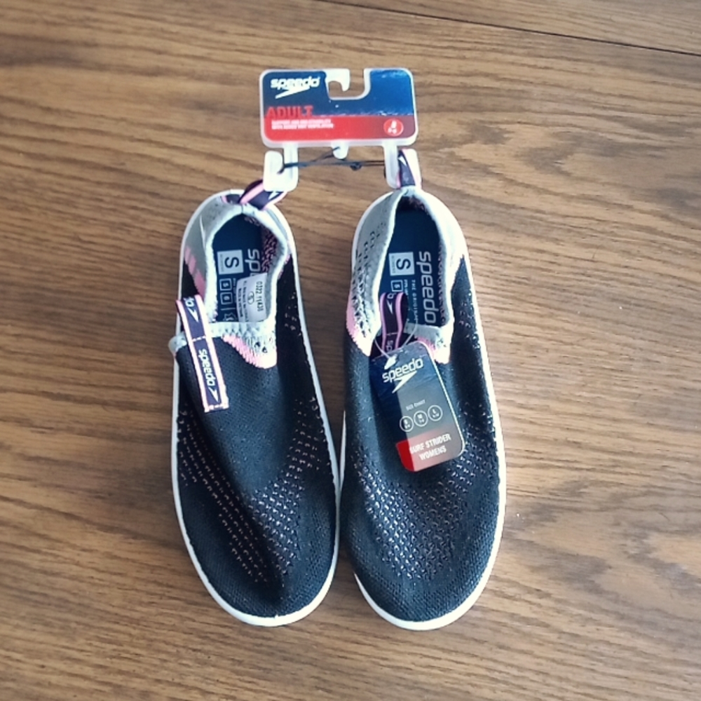Speedo surf strider water shoes women small 5-6